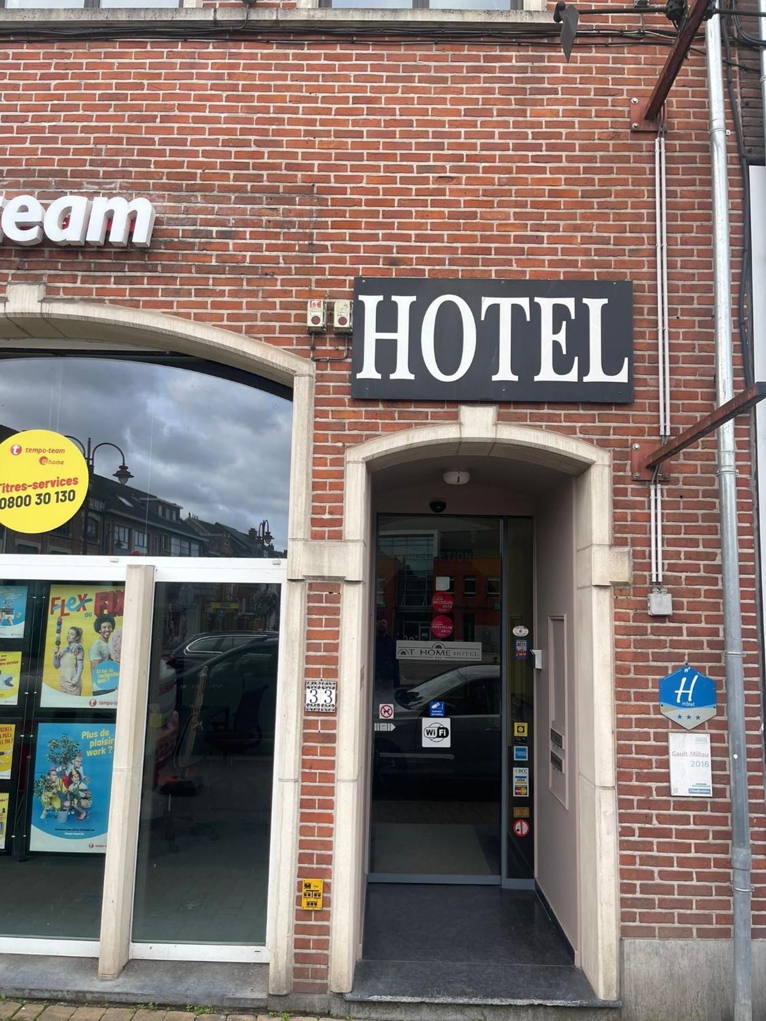 At-Pacific-Hotel Wavre Exteriér fotografie