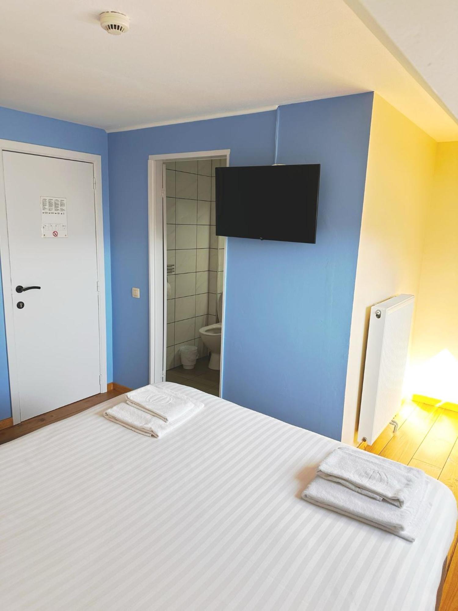 At-Pacific-Hotel Wavre Exteriér fotografie